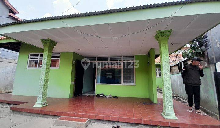 Rumah Cocok Untuk Kost Dekat Stasiun Pasar Minggu Baru 2