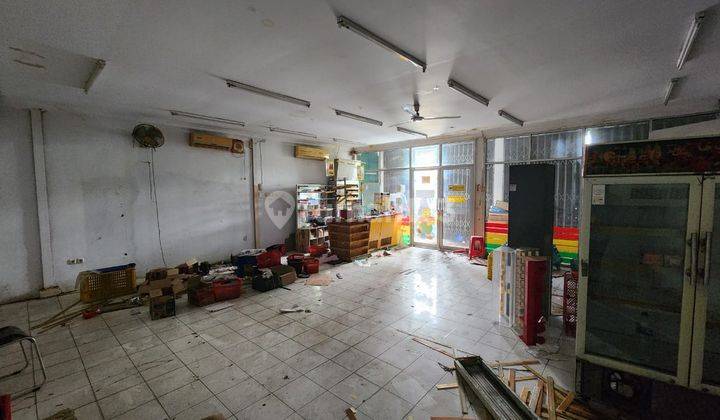 Ruang Usaha ex Mini Market Di Jalan Nangka Tanjung Barat  2