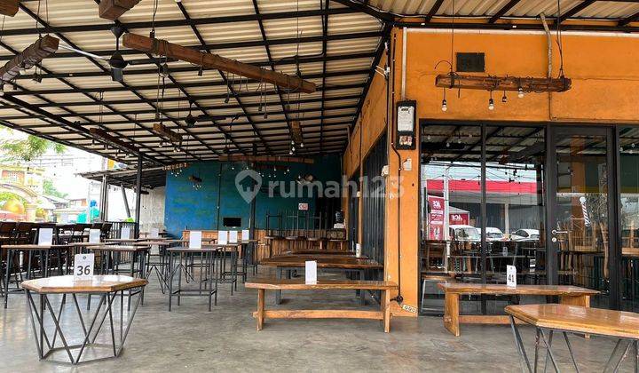 Ruko Hook Di Tebet JakSel Cocok Untuk Resto, Cafe, 2