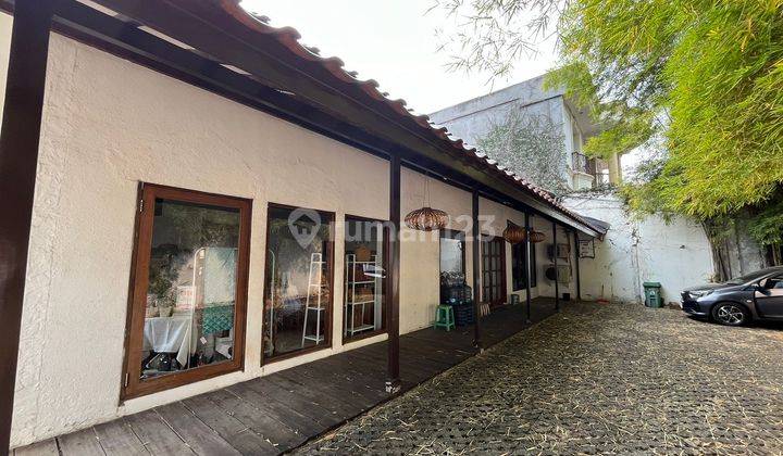 Rumah Lokasi Strategis Cocok Untuk Usaha Restauran atau Gallery di Kemang Timur 2