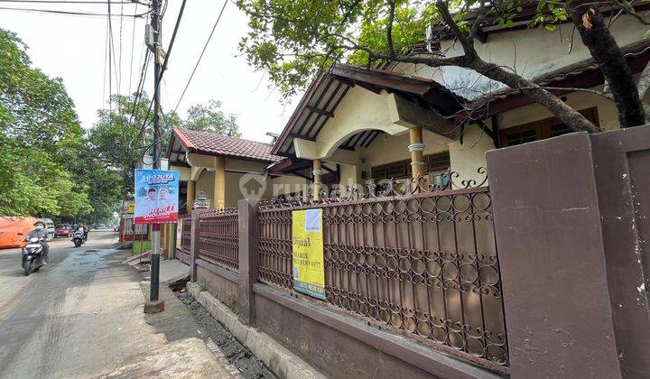 Rumah  Di Komplek Jatiwaringin Jaticempaka 2