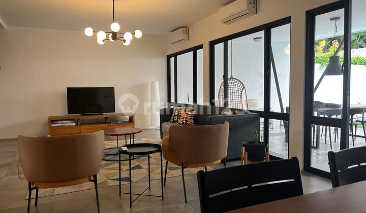 Rumah Scandinavian Sangat Asri dan Homey di Cipete 2