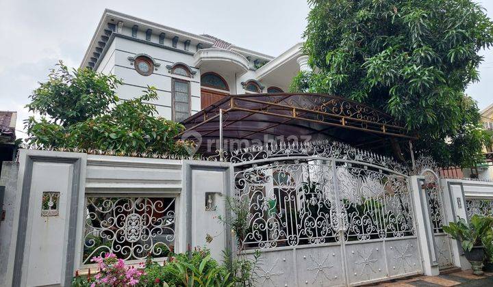 Rumah Klasik dan Homey di Petukangan Jakarta Selatan 1