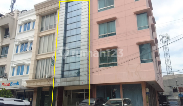 Ruko 4 Lantai di Kawasan Komersil Strategis Jl. Dr. Saharjo Tebet, Hanya 7 Menit ke Tol Pancoran 2