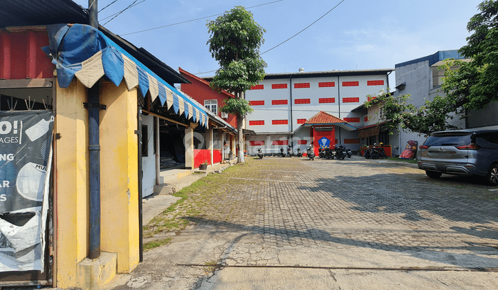 Gudang Atau Gelanggang Olahraga Bulutangkis Aktif Dan Ramai di Bekasi Timur 2