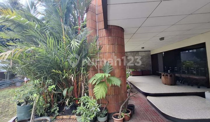 Rumah Luas di Jalan Raya Pusat Bisnis Warung Buncit Jaksel 2