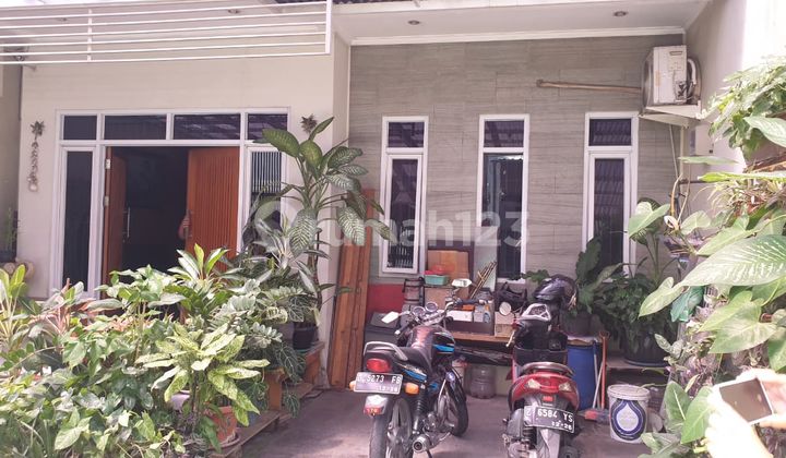 Rumah Apik Terawat 2 Lantai di Sukaraja Dekat Tol Pasteur Bandung Rumah Apik Terawat 2 Lantai di Sukaraja Dekat Tol Pasteur Bandung