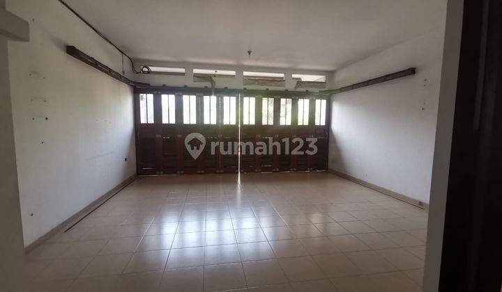 Rumah 2 Lantai Bagus Unfurnished SHM di Jl Gaharu, Jakarta Selatan 2