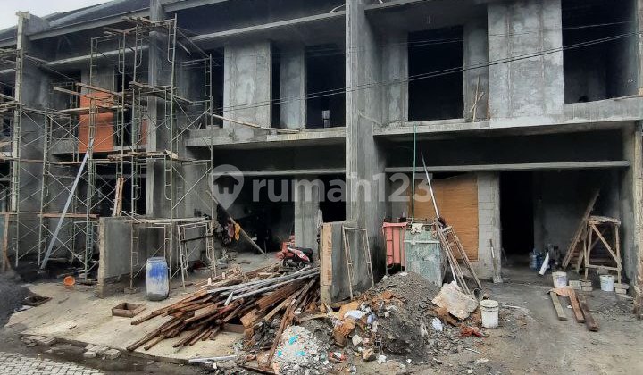 Dijual Rumah Baru Gress di Panjang Jiwo Permai Surabaya 2