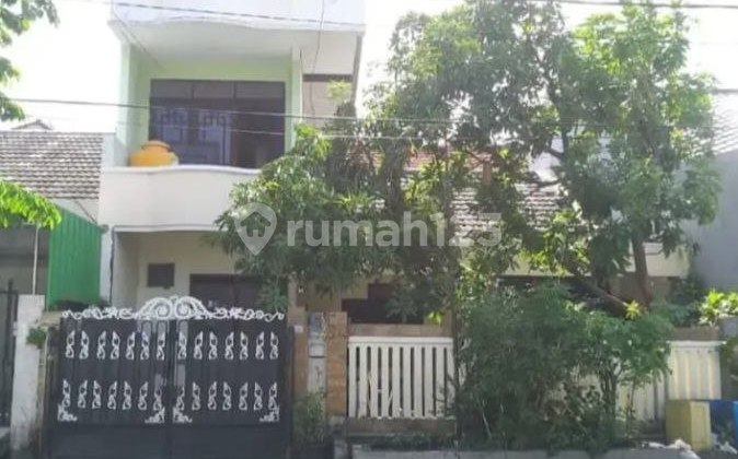 Dijual Cepat Rumah di Semolowaru Surabaya Dekat Banyak Kampus