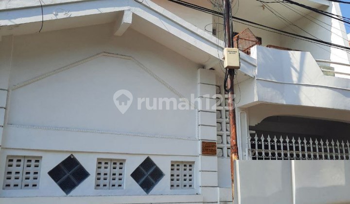 Dijual Cepat Harga Termurah Rumah di Semolowaru Surabaya