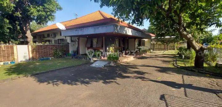 Murah Di Jual Rumah Besar Di Jalan Ketintang Surabaya 1