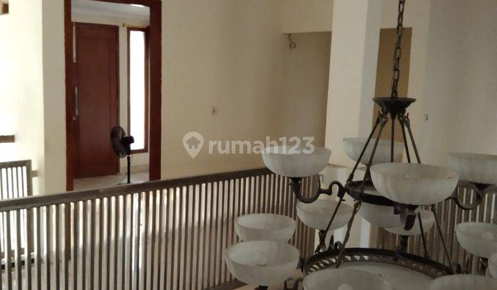 Murah Dijual Rumah Mewah Villa Bukit Mas, Pakuwon Indah Surabaya.  2