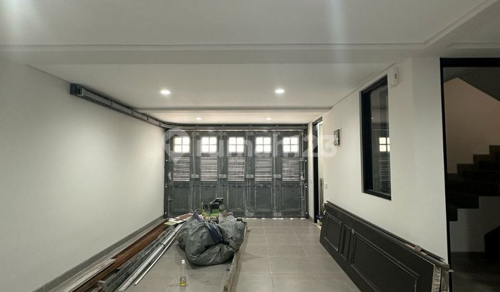 Dijual Rumah Baru Gress Graha Famili, Surabaya 2