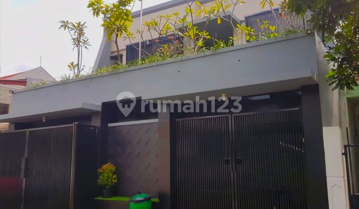 Dijual Rumah Siap Huni di Semolowaru Surabaya Dijual Rumah Siap Huni di Semolowaru Surabaya