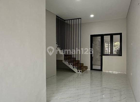 Dijual Rumah Baru Di Kutisari Indah, Dekat Kampus Petra 2