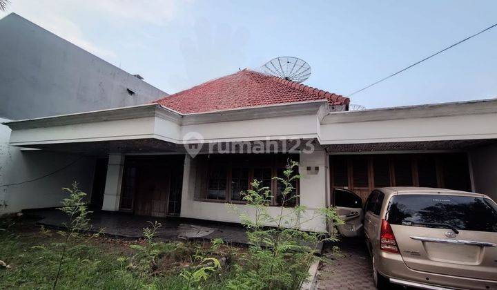 Dijual Rumah Siap Huni Di Jalan Kemuning, Pusat Kota Surabaya 1