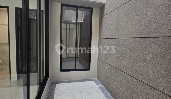 Dijual Rumah Baru Gress di Baruk Surabaya Dekat Merr 2