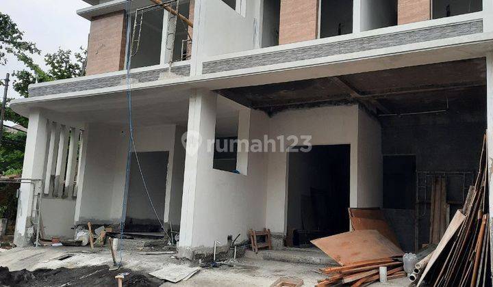 Dijual Rumah Baru Di Rungkut Harapan, Dekat Raya Merr Dan Tol 2