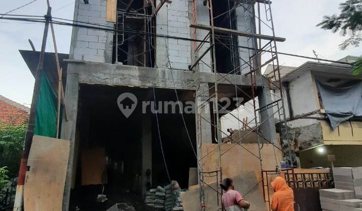 New Boarding House for Sale in Manyar Tirtomoyo Surabaya Near Campus 2