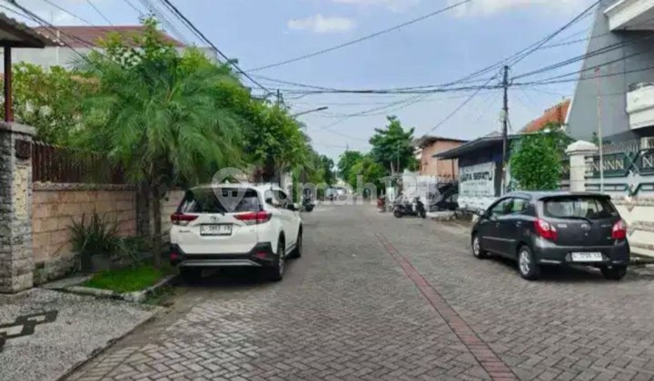Dijual Cepat Rumah di Manyar Tompotika Surabaya, Harga Murah 2