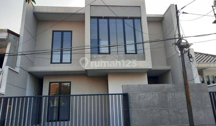 Dijual Rumah Baru Di Manyar Tirtoasri, Dekat Raya Kertajaya Indah 1