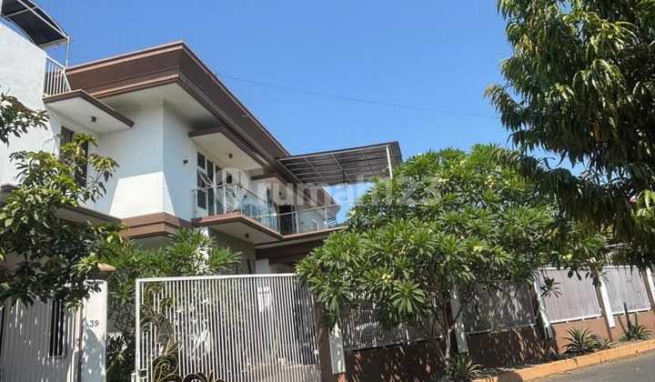 Dijual Rumah Mewah Harga Termurah di Nginden Intan Surabaya Dijual Rumah Mewah Harga Termurah di Nginden Intan Surabaya