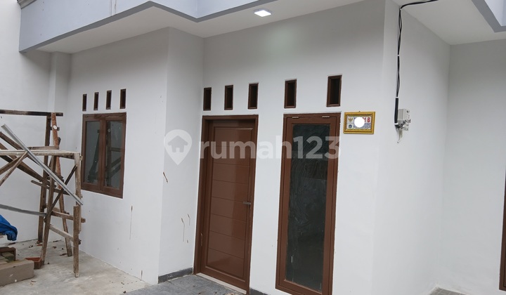 Rumah Bagus, Baru Selesai Direnovasi, Dalam Mini Cluster, Strategis dan Aman di Tanjung Barat 2
