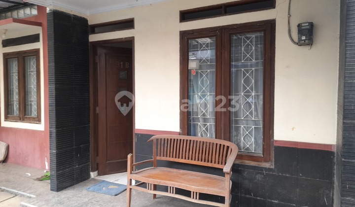 Ready-to-Occupy Home, Strategic and Safe in Tanjung Barat 1