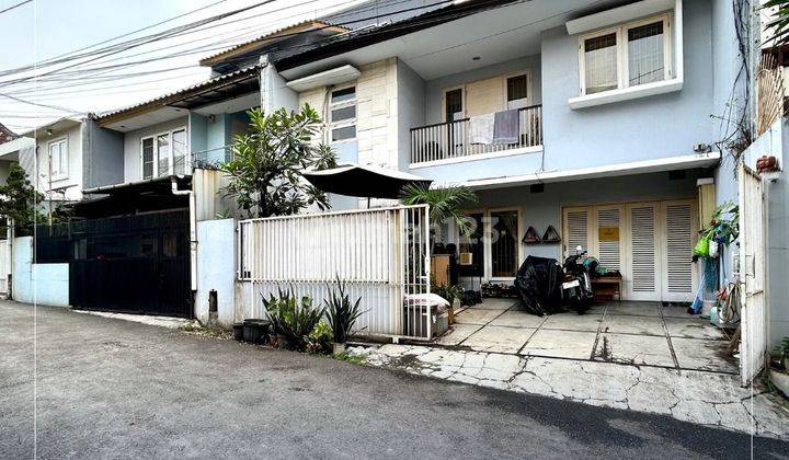 Rumah 2lantai Siap Huni Di Tebet Aman Nyaman Dan Sudah SHM 1