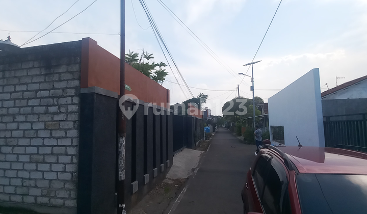 Jual Tanah Bonus Bangunan 8 Kamar Kos 80% Jadi