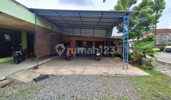 Simple and Spacious House in Kudus City 2