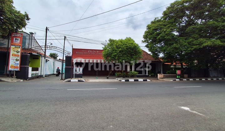 Rumah dan Tempat Uaaha Pinggir Jalan Kota Pati 2