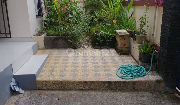 Quick Sale Ready Semi Furnished House in South Denpasar 2