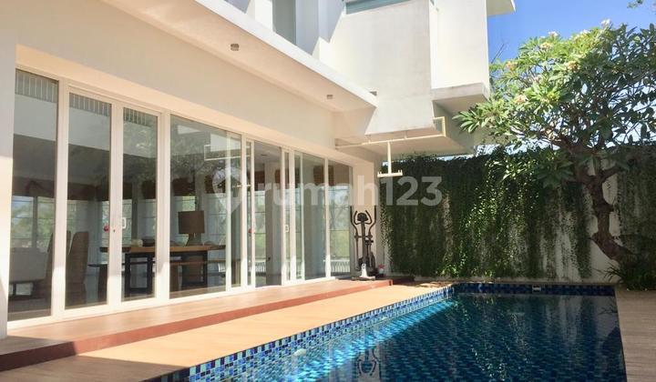 Dijual Rumah 2,5 Lantai Split Level Raya Bukit Golf Internasional Minimalis Modern Artistic With Swimming Pool 2