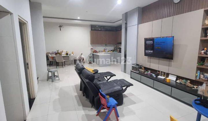 Dijual Cepat Rumah Cantik Baru Selesai Renovasi Bangunan Sendiri 2