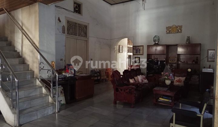 For Sale: Commercial Land Area House in Central Surabaya, Cempaka