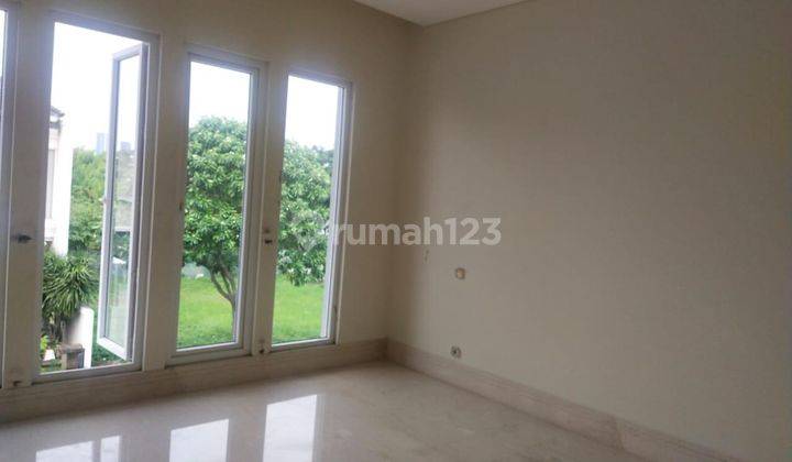 Dijual Rumah 2 Lantai Baru Gress Dengan Layout Ciamik Luas Nyaman 2