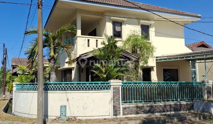 Dijual Disewakan Rumah 2 Lantai Semi Furnish Sudah Renovasi Siap Huni Selangkah Ke Raya Merr Dan Semenit Ke Superindo 2