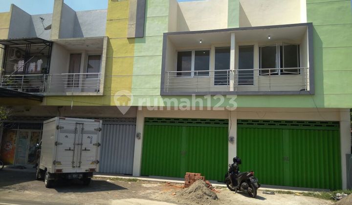 For Sale Affordable 2-Story Shop House, Strategic Location in Mojokerto City Center, Freehold Title, Eligible for Mortgage. 1