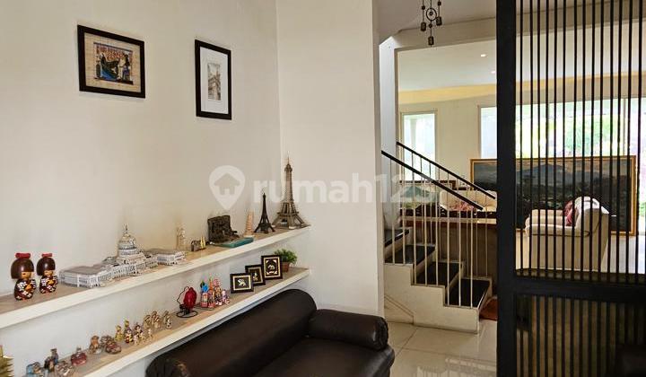 Dijual Rumah 2Lantai ±12x30m Ngantong  Semua KM Dalam Simpang Darmo Permai Selangkah Pakuwon Mall