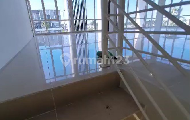 For Sale 3-Story Shop House Unit Strategic Commercial Area Northwest NV 2