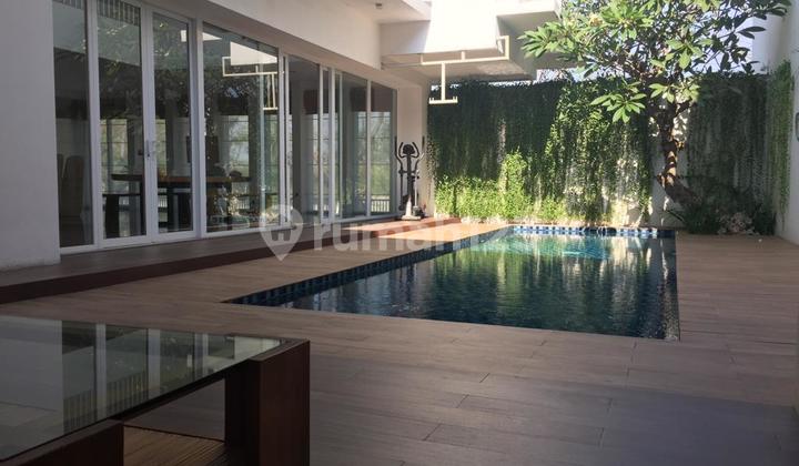 Dijual Rumah 2,5 Lantai Split Level Raya Bukit Golf Internasional Minimalis Modern Artistic With Swimming Pool