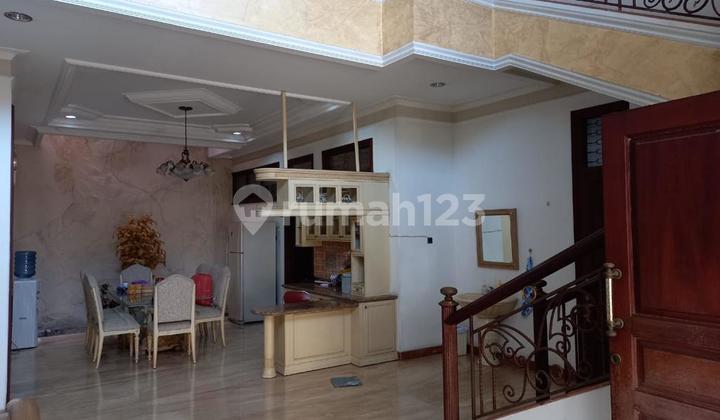 Dijual Rumah 2 Lantai Komersial Area Surabaya Pusat Jl.Seruni Selangkah Ambengan Kusuma Bangsa 2