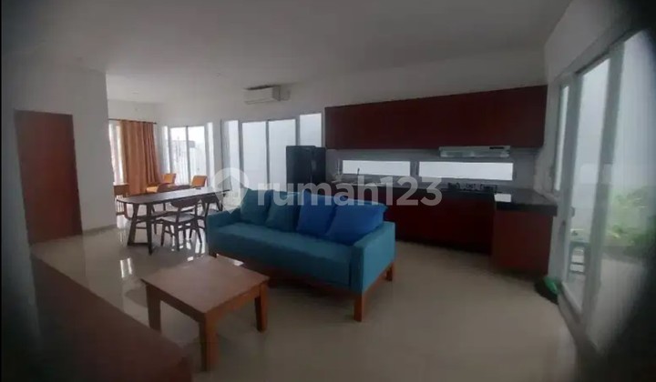 Disewakan Rumah 2 Lantai Galaxy Bumi Permai Araya 1 Modern Tropis 2