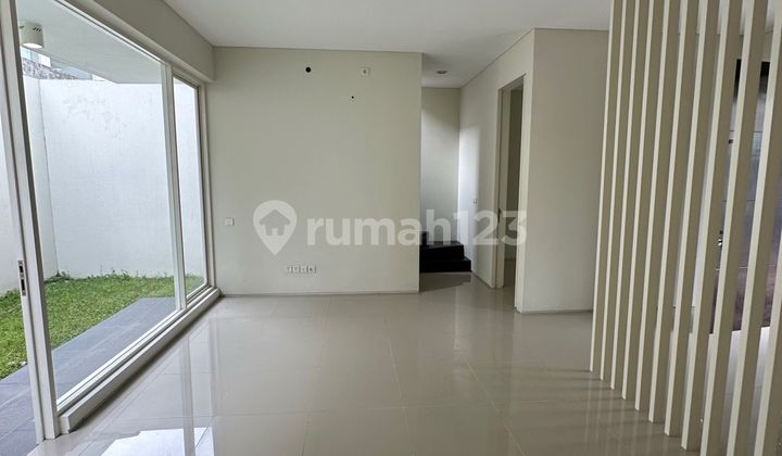 Dijual Rumah Baru Gress 2 Lantai Lebar 8M Pelican Hill Citraland 2