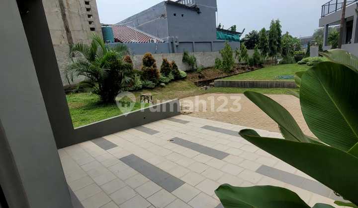 Rumah cantik 2 Lantai di Naira Residence 2 Cisauk