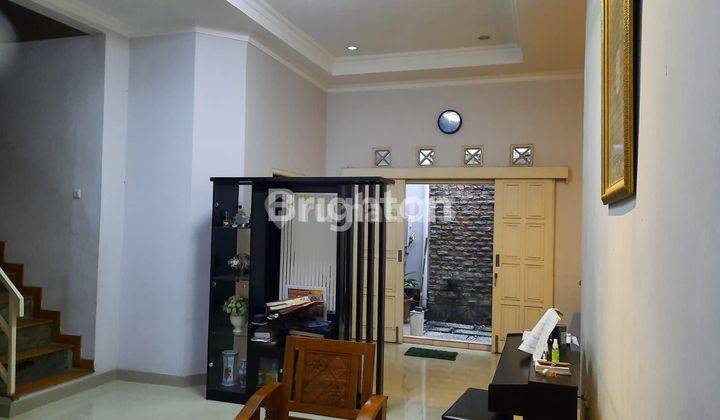 RUMAH CANTIK INI BERADA DALAM CLUSTER PERUMAHAN 2