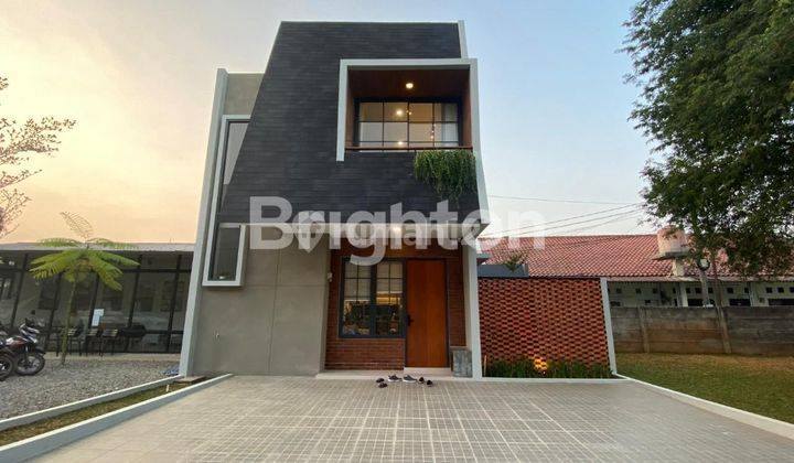 RUMAH MODERN EXCLUSIVE DIAPIT 3 JALAN & DEKAT PINTU TOL 1