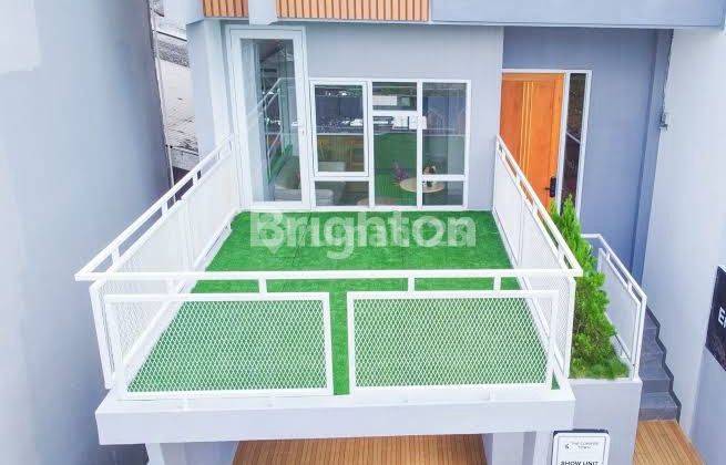 RUMAH DENGAN BALKON LUAS BERGAYA MODERN SCANDINAVIAN EROPA DI DEPOK 2